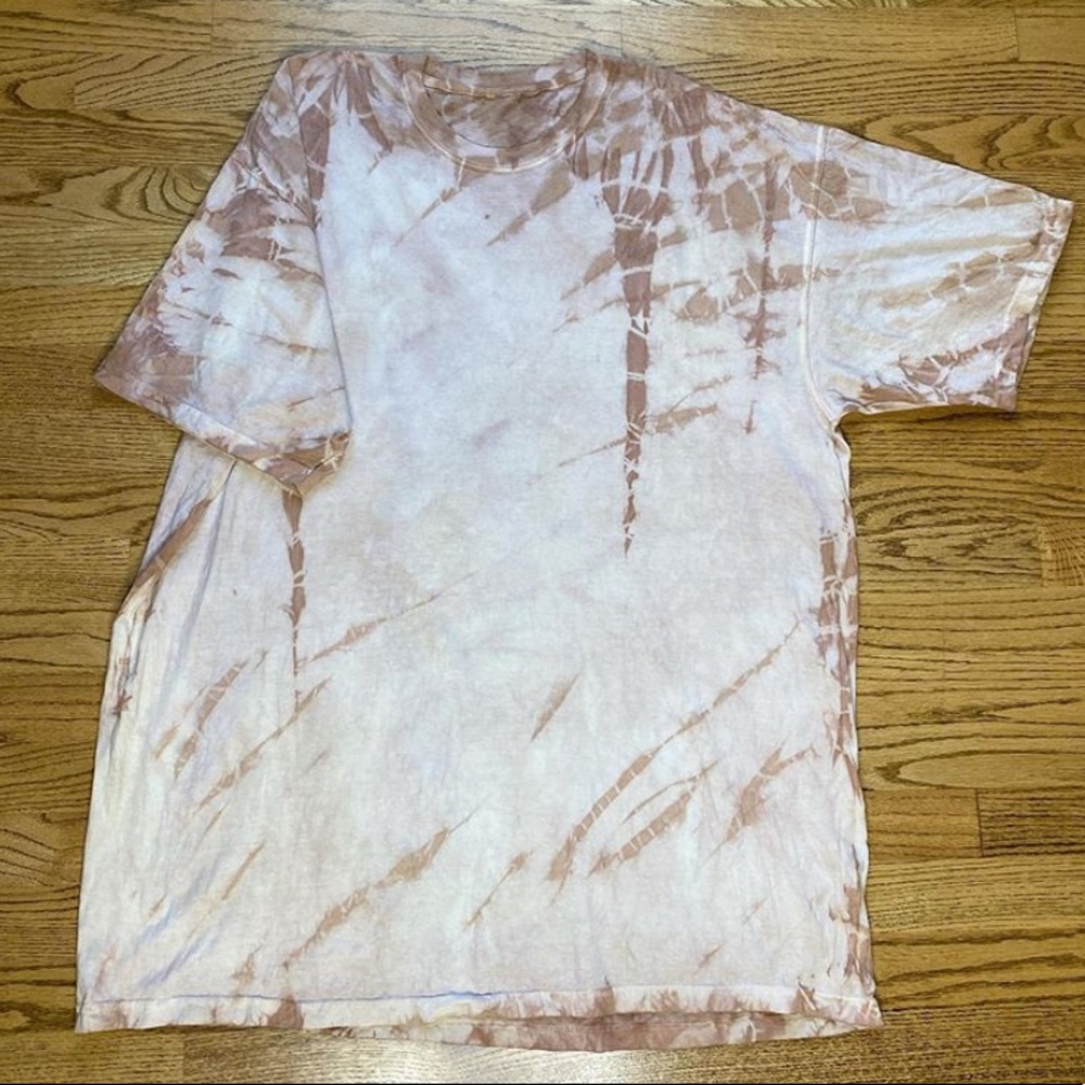 Custom caramel drizzle tie dye Tee